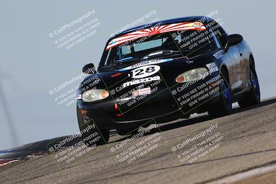 media/Oct-26-2025-CalClub SCCA (Sun) [[8ce1e69566]]/Group 5/Grapevine/